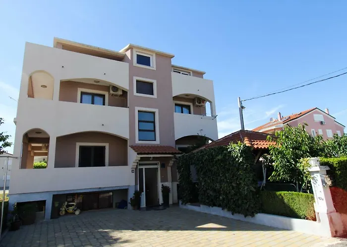 Apartments Lili