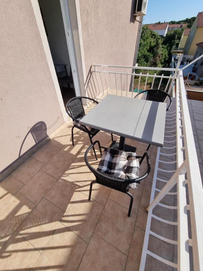 Lili Apartma *