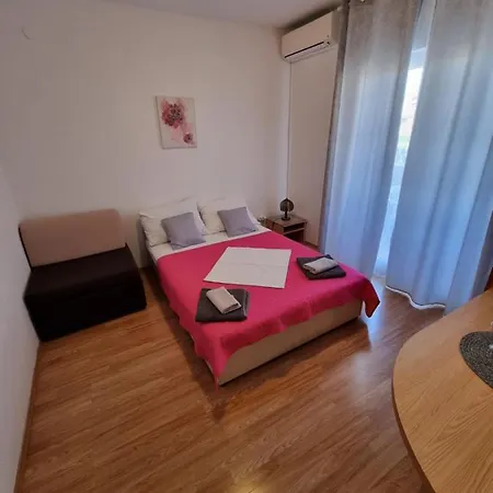 Apartments Lili Biograd Na Moru Zewnętrze zdjęcie