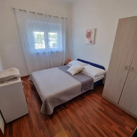 Apartments Lili Biograd Na Moru Zewnętrze zdjęcie